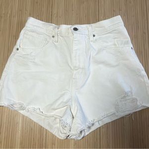 Levi’s Mom Shorts size 30